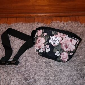 Herschel fanny pack